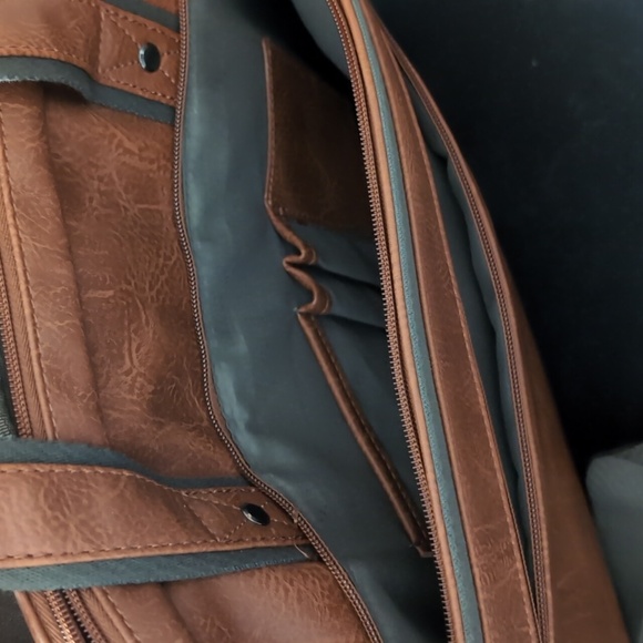 Bugatti Valentino RFID Men's Brown Cognac Vegan Leather Briefcase. - Picture 8 of 16